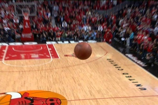 Taj Gibson’s One-Handed Putback