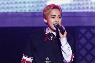 Fancam | 161118 N-Pop Showcase Xiumin focus Cherish