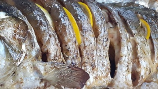 Как приготовить ОЧЕНЬ ВКУСНУЮ Рыбу в духовке на Новогодний стол 2021 г Delicious Fish in the Oven !