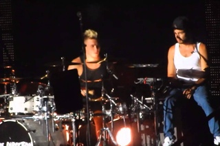 One Direction - More than This - HD 20/10/13 Brisbane