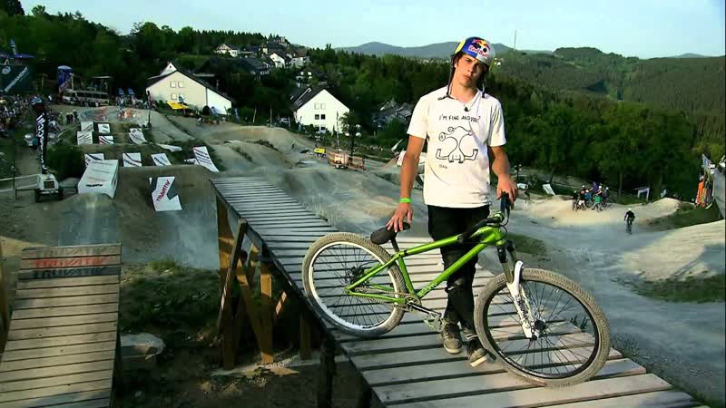Mountain Bike Chronicles Söderström goes all in at Dirt