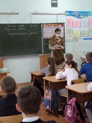 Расписание лицей ядерных технологий. Университетский лицей Димитровград. МБОУ ул Димитровград. Димитровград лицей 7. Школа номер 7 Димитровград.