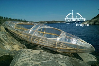 Самодельная прозрачная байдарка из веток и пленки  Homemade stretch wrap kayak