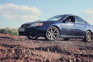 Тест-драйв Subaru Legacy GT | Не ссы, доедем! s01 ep09 [На Русском]