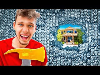 Escaping 100 Layers of Bubble Wrap! IMPOSSIBLE CHALLENGE