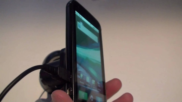 Motorola Atrix 4 G Hands