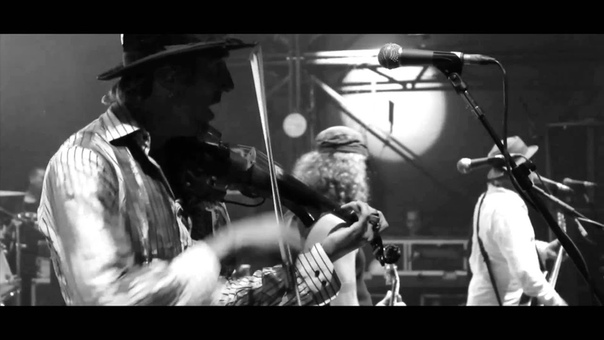 Levellers Raft Of The
