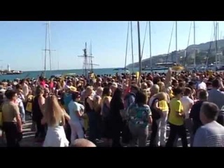 Банкірський флеш-моб від Райффайзен Банку Аваль