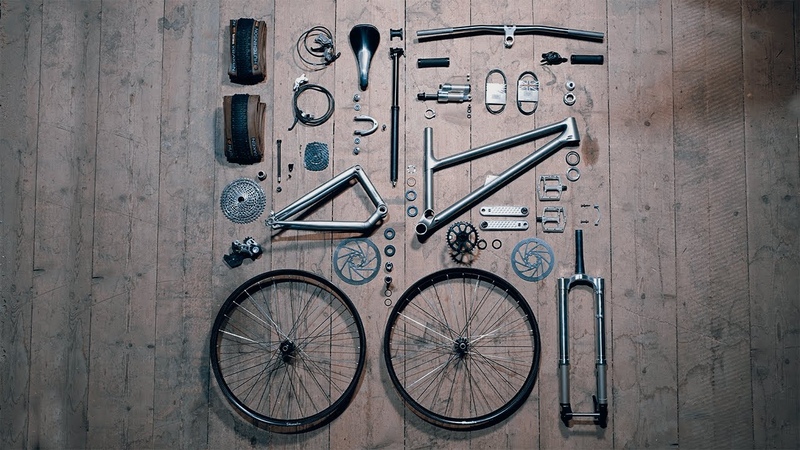 Dream Build MTB HUHN Cycles Moorhuhn 129 Titan 15k Custom