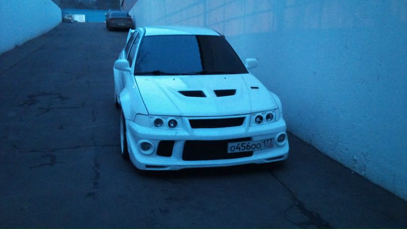 Anton Ladanov SantaPod | Москва (деревня)