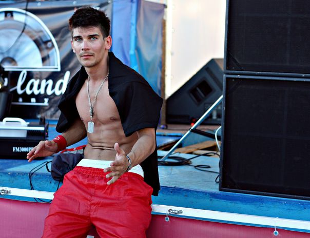 №77, Юзэфэфовичь №77, Юзэфэфовичь