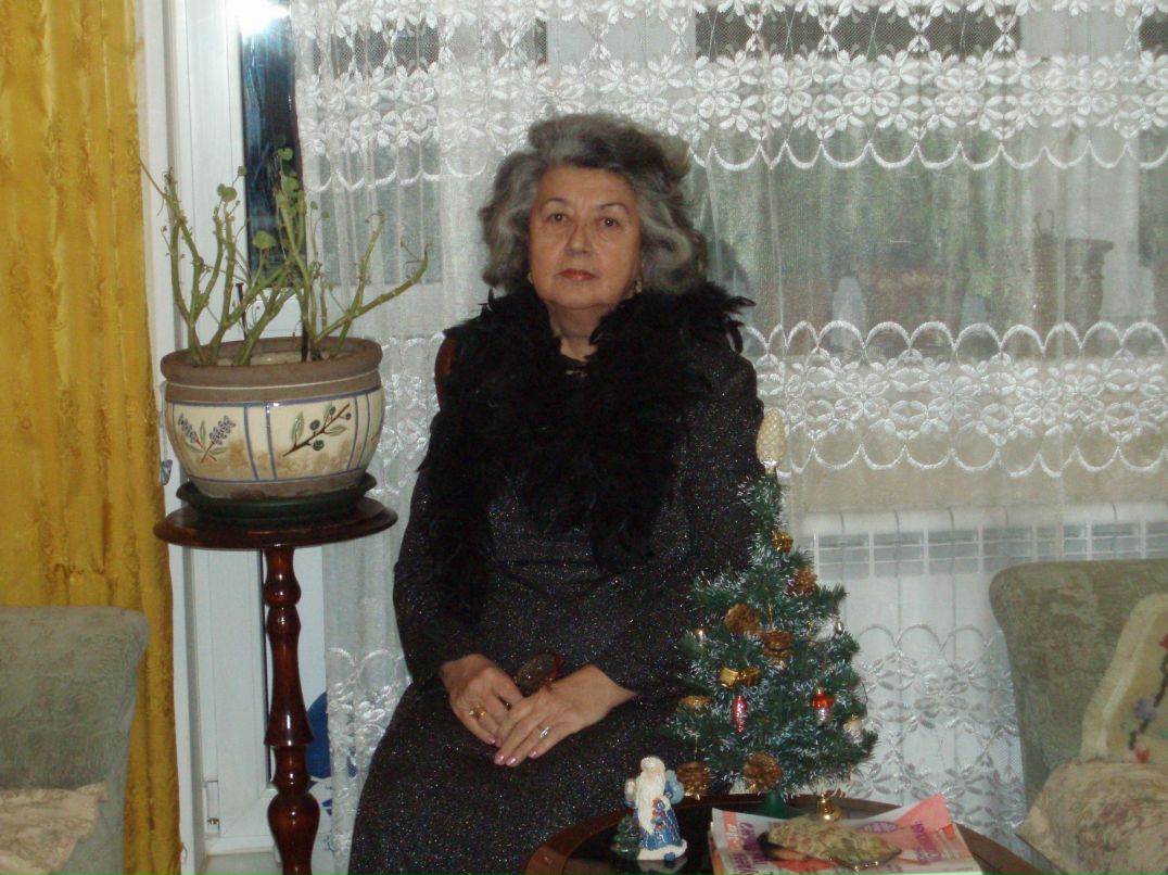 Лиза Спиродонова | 