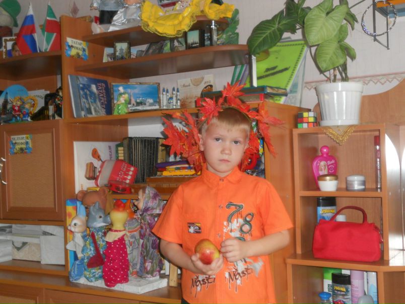 №10, Света Асанова №10, Света Асанова