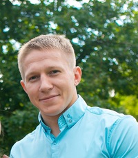 Евгений Денисов