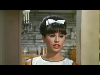 Astrud Gilberto With Stan Getz Girl From Ipanema (1964)