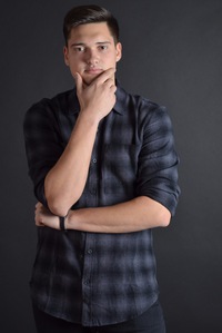 Олег Алёхин