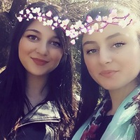 Людмила Петрова