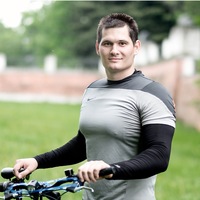 Сергей Комаров