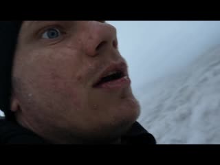 Энтузиасты на склоне Эльбруса-ледник