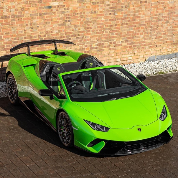 Ламборджини хуракан 2019. Lamborghini huracán спайдер. Lamborghini хуракан спайдер. Lamborghini huracan performante spyder. Lamborghini huracán spyder.