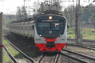 Электропоезд ЭД4М-0486 ЦППК станция Нара