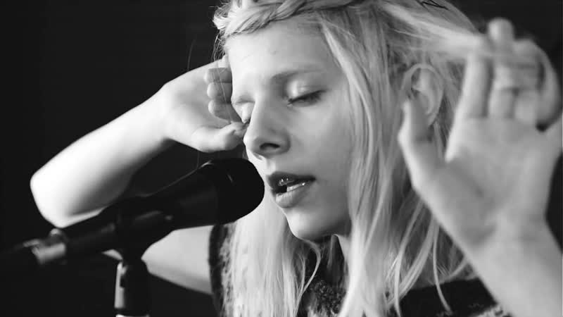 AURORA, Warrior, Indie88 Black Box Sessions,