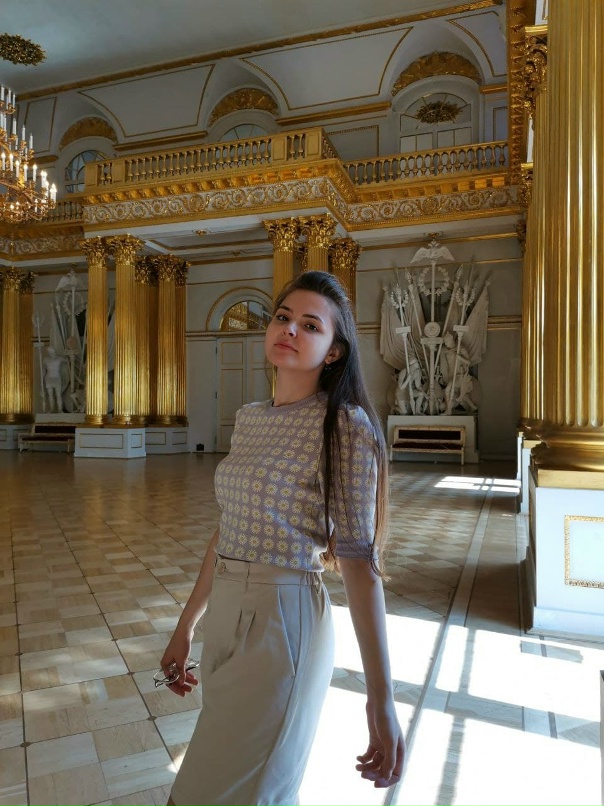 Юлия Вахромова |