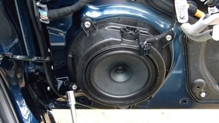 3rd Generation (2014-2018) Mazda 3 Door Panel Removal and Speaker Replacement