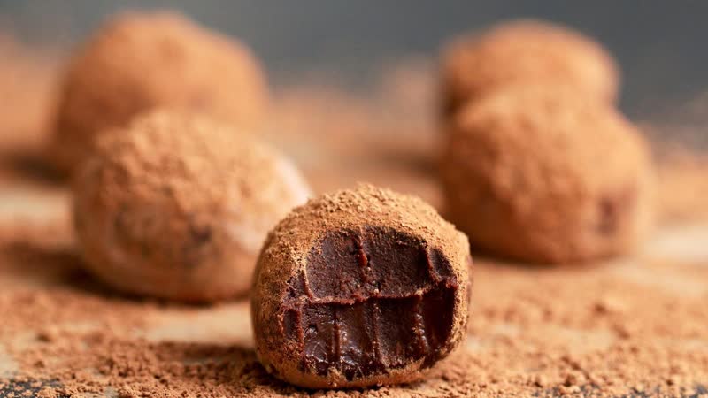 Easy Chocolate Truffles 4