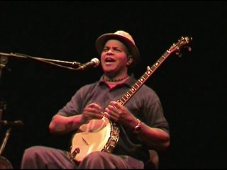 Guy Davis live @ Oudenaarde Belgium 2004