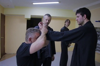 GYOKKO RYU. OMOTE/URA GYAKU - BASIC DRILL (JODAN UKE KIHON DOSA)